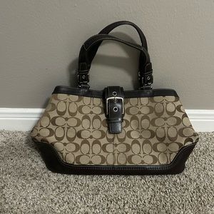 COACH Shoulder bag with buckle and adjustable snaps